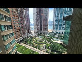 West Kowloon - The Waterfront 05