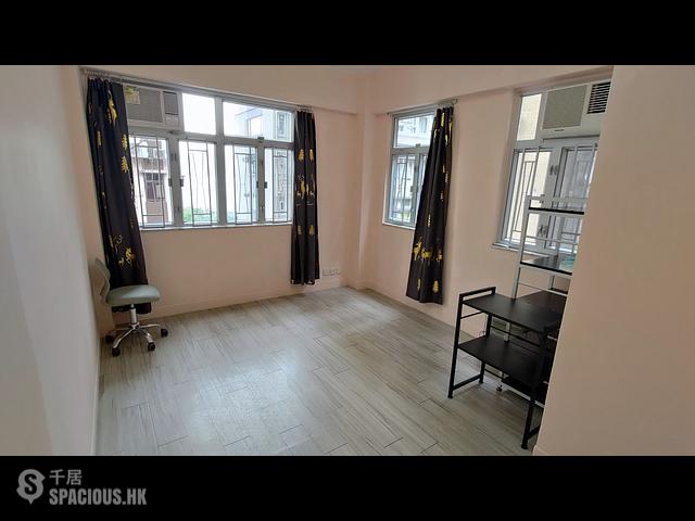 Sheung Wan - Ka Yue Building 01