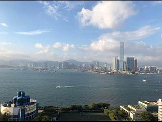 Sheung Wan - Tak Fung Building 03