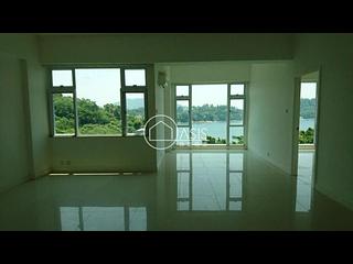 Chung Hom Kok - Cypresswaver Villas 03