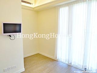 Chung Hom Kok - Cypresswaver Villas 05