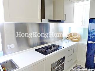 Chung Hom Kok - Cypresswaver Villas 08