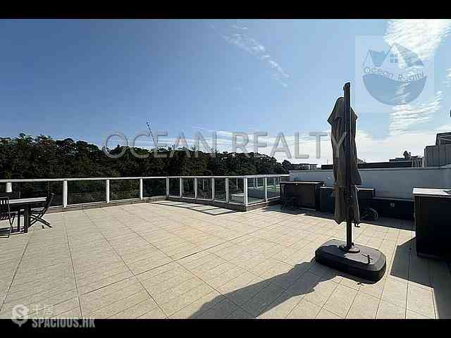 Clear Water Bay - Mount Pavilia 01