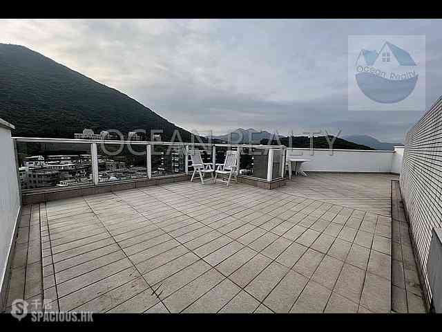 Clear Water Bay - Mount Pavilia 01