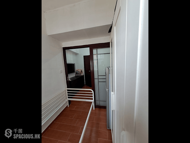 Wan Chai - 12-12A, Kennedy Street 01