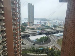 Tai Kok Tsui - Harbour Green Tower 3 02