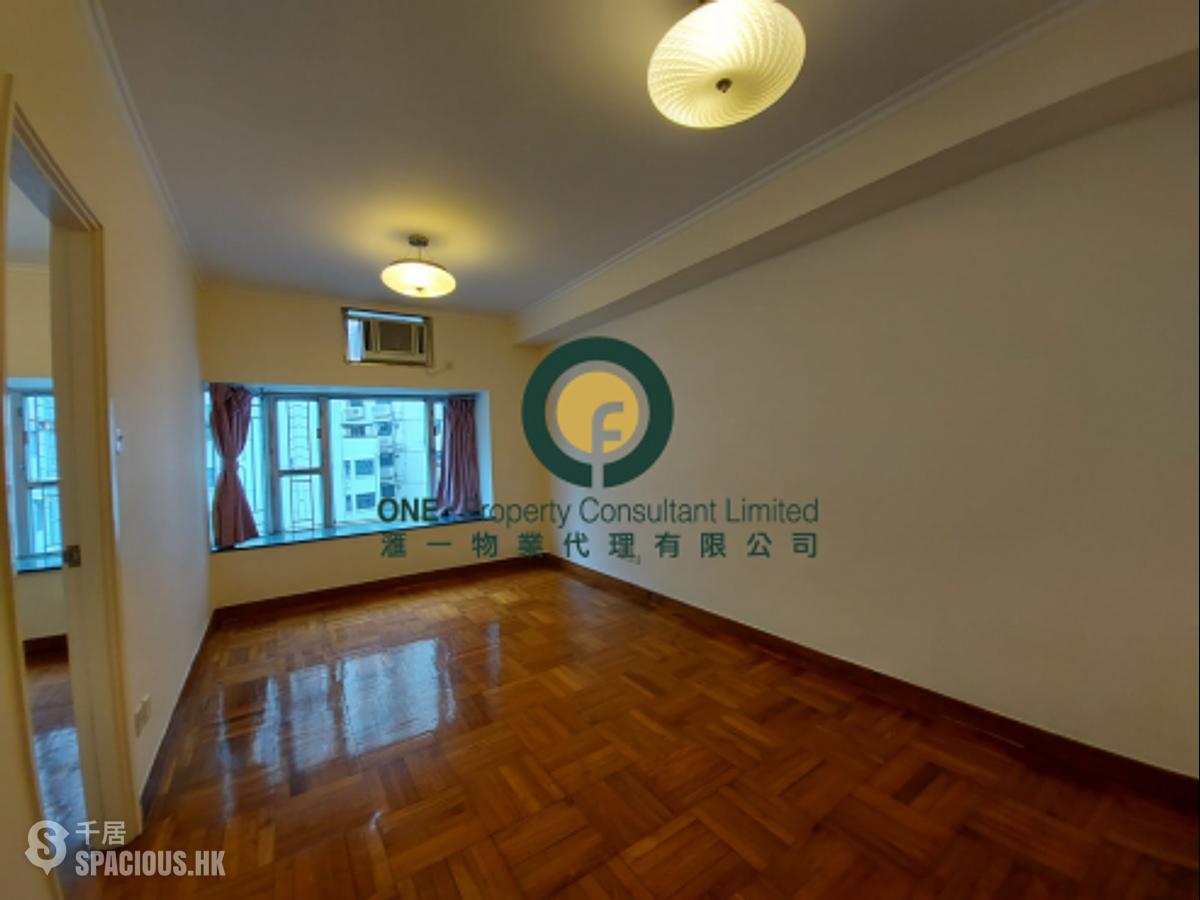 Sai Ying Pun - Lechler Court 01