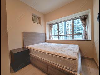 Ap Lei Chau - South Horizons Phase 3 Mei Wah Court (Block 22) 05