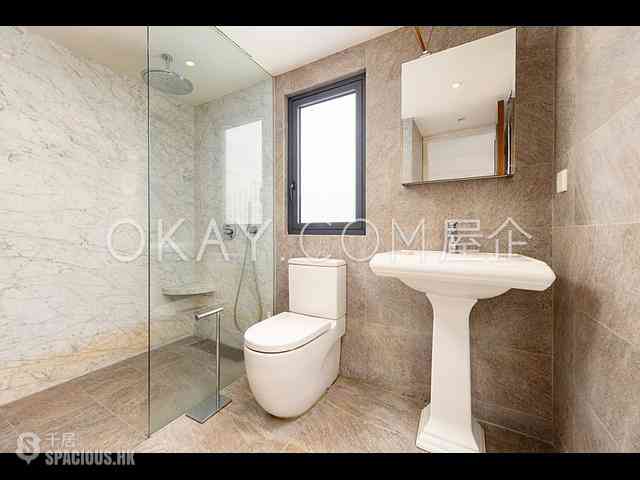 Sai Ying Pun - 35, Bonham Road 12