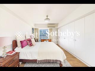 Leighton Hill - Rose Court 10