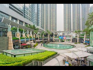 West Kowloon - The Harbourside 16