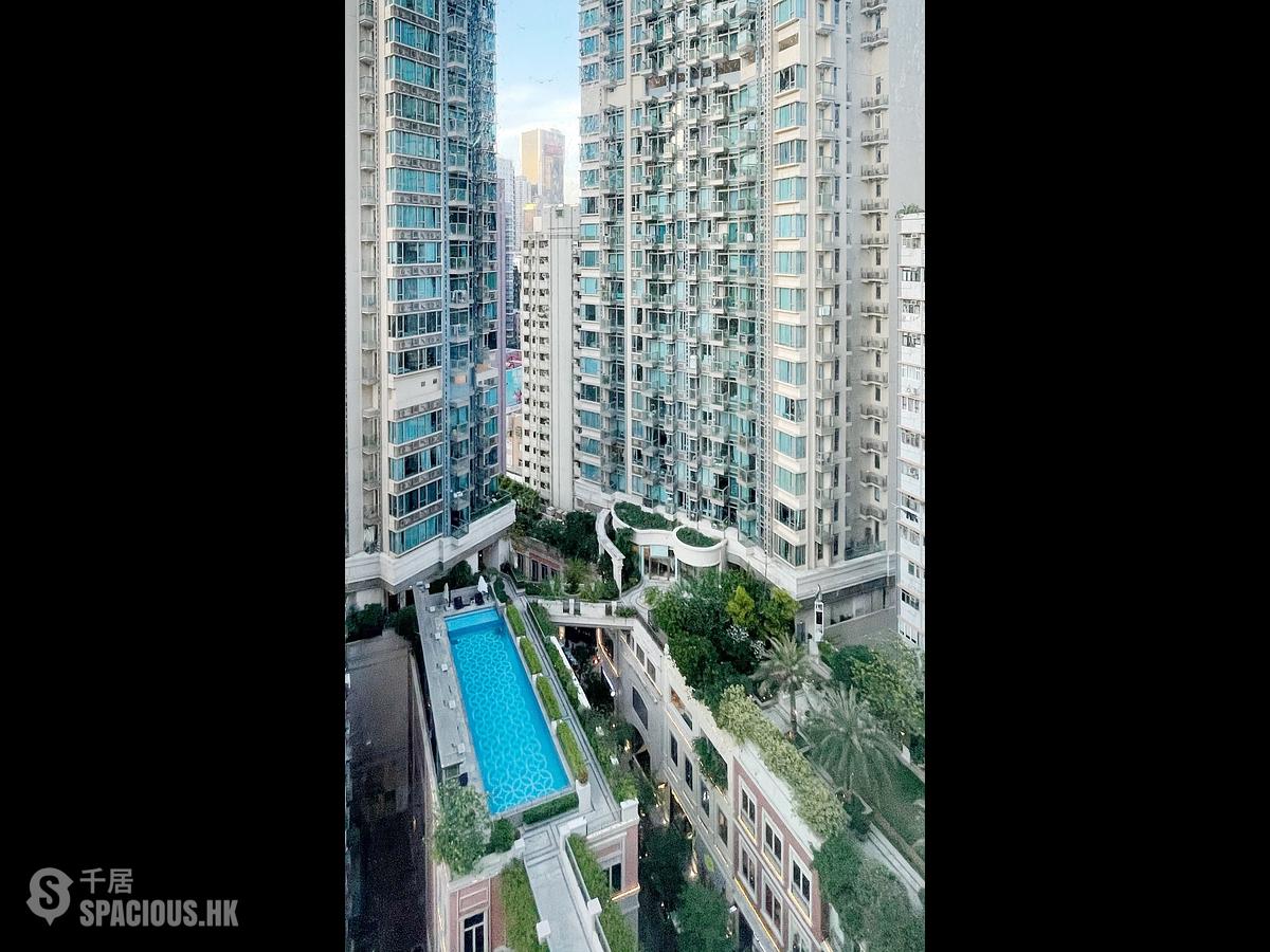 Wan Chai - The Avenue Phase 2 Block 2 01