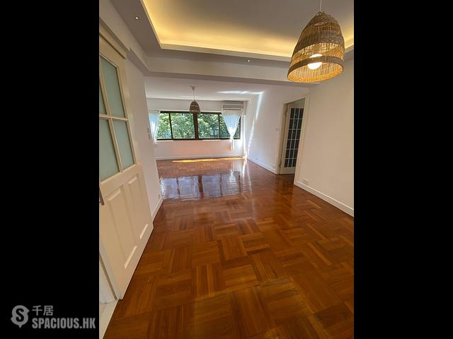 Mid Levels West - Emerald Gardens Block AB 01