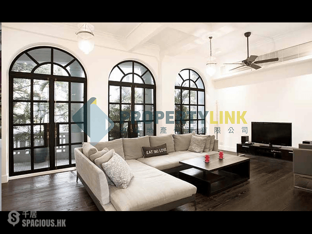 Sai Ying Pun - 35, Bonham Road 01