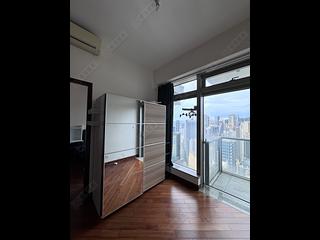 Wan Chai - The Avenue Phase 2 Block 1 06