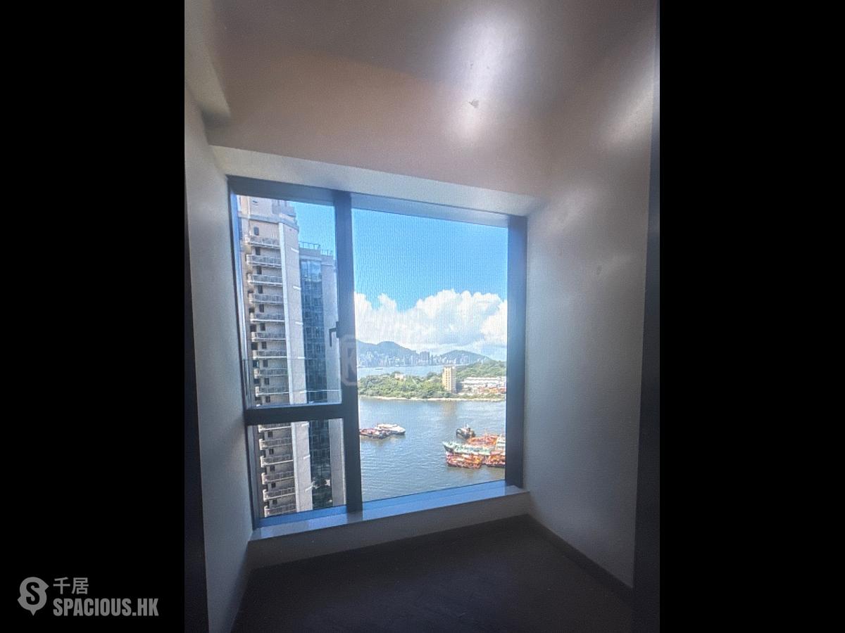 Cheung Sha Wan - Grand Victoria Phase 1 Grand Victoria I Block 5 01