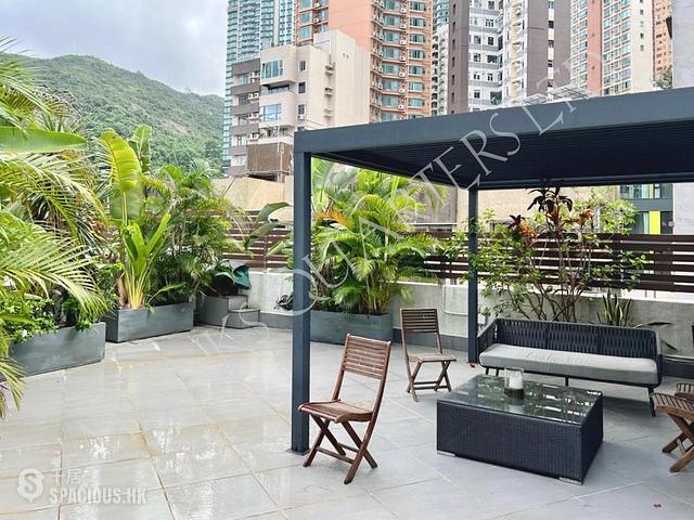 Tai Hang - 15-16, Li Kwan Avenue 01