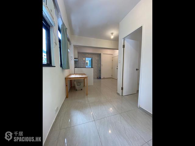 Sai Ying Pun - 32, Second Street 01