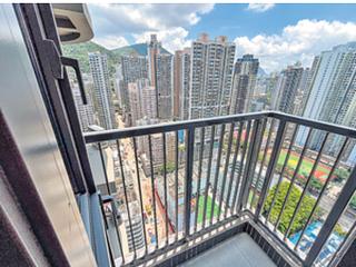 Cheung Sha Wan - Amber Place 02