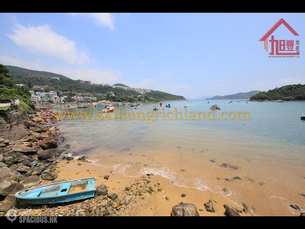 Clear Water Bay - Tai Hang Hau 01