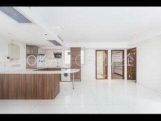 Pok Fu Lam - Villa Cecil Phase 3 06