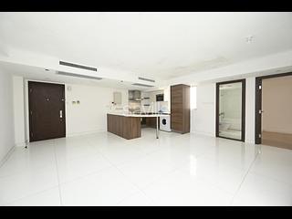 Pok Fu Lam - Villa Cecil Phase 3 02