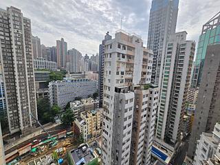 Sheung Wan - Urbana 38 04