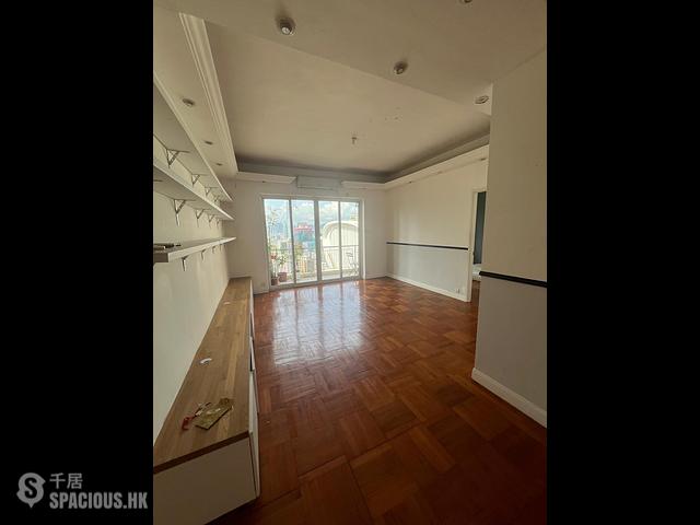 Mid Levels West - 99B, Robinson Road 01
