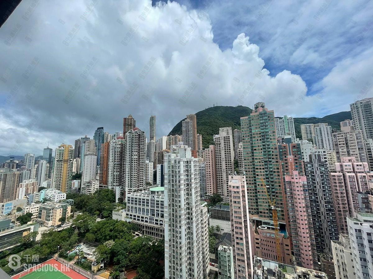 Sai Ying Pun - Island Crest Block 1 01