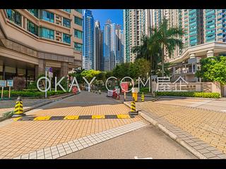 Tai Kok Tsui - Island Harbourview 15