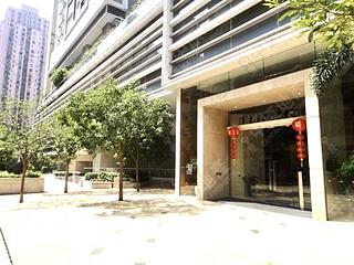 Sai Ying Pun - Island Crest Block 2 07