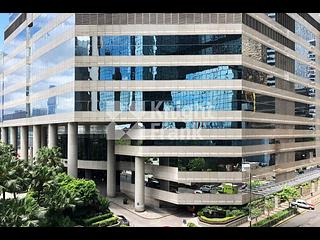 Wan Chai - Convention Plaza Apartments 06