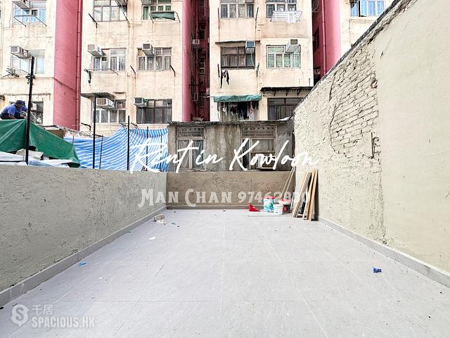Mong Kok - Cheung Fat Mansion 01