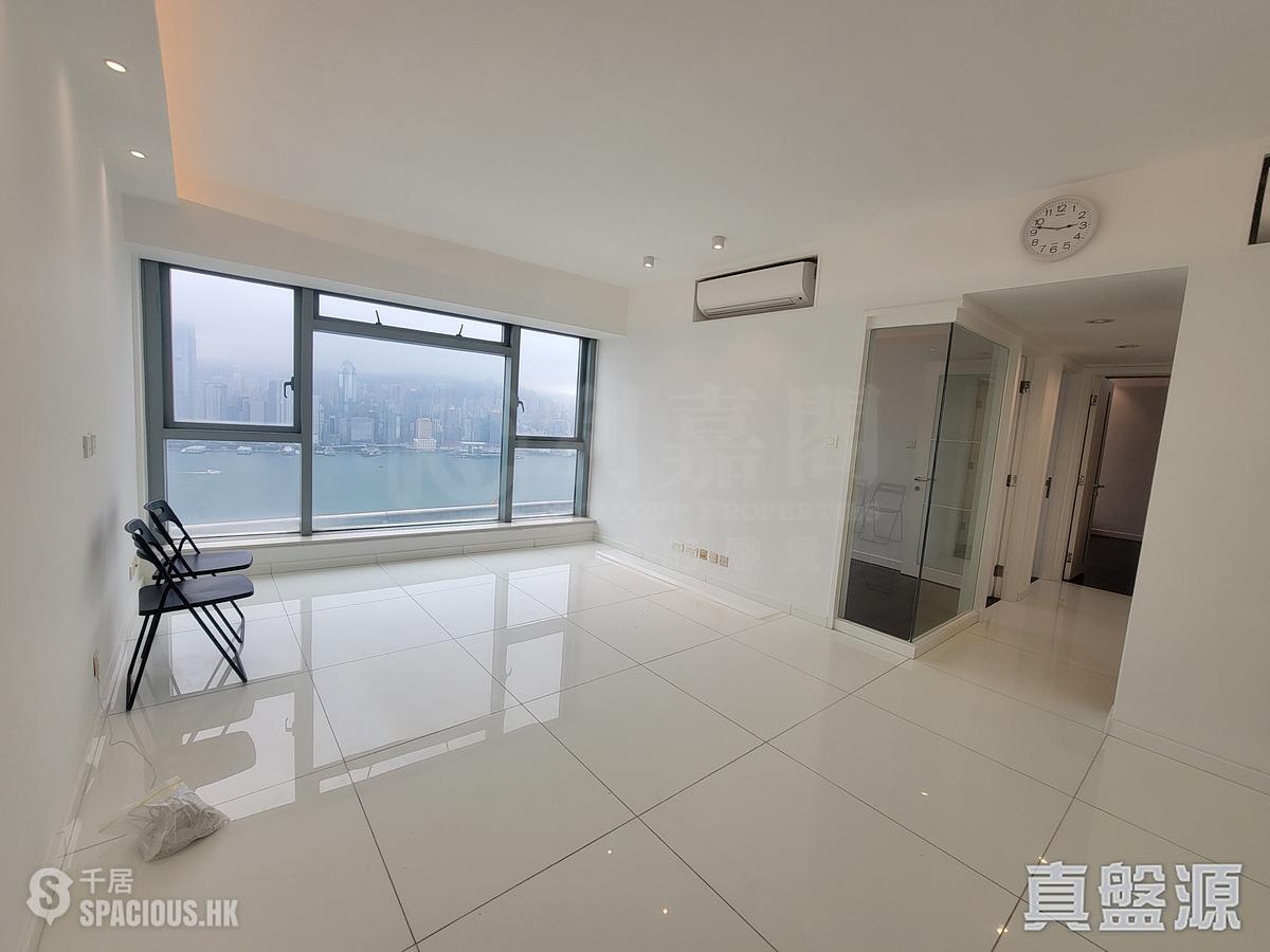 West Kowloon - The Harbourside Block 2 01