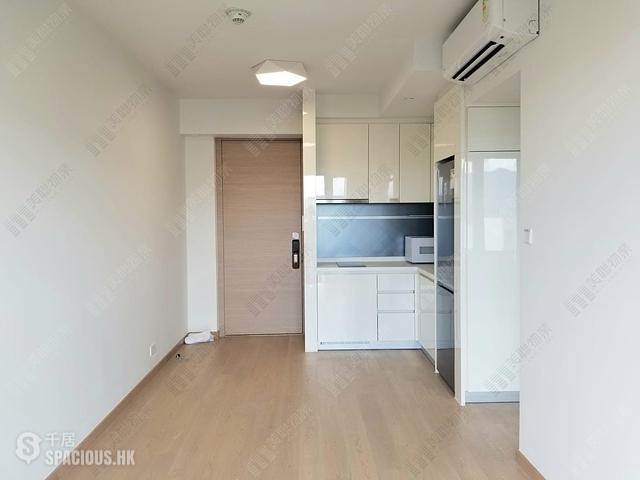 Pak Shek Kok - Solaria Tower 7 01