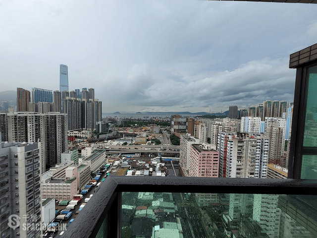 Yau Ma Tei - 8, Waterloo Road Block 1 01