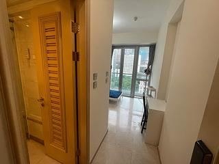 Sai Ying Pun - 63, Pokfulam Amber House (Tower 1) 05