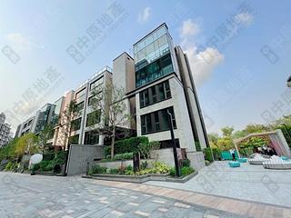 Tin Shui Wai - Wetland Seasons Park Phase 1 Villa 10 09