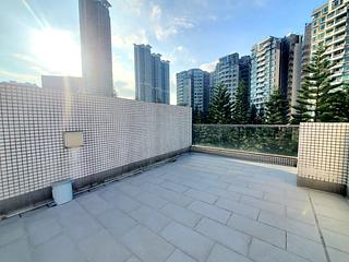 Tung Chung - Coastal Skyline Phase 2 Le Bleu 23