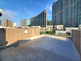 Tung Chung - Coastal Skyline Phase 2 Le Bleu 25