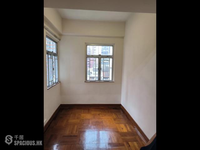 Wan Chai - Kwong Sang Hong Building Block C 01
