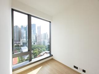 Cheung Sha Wan - Amber Place 02