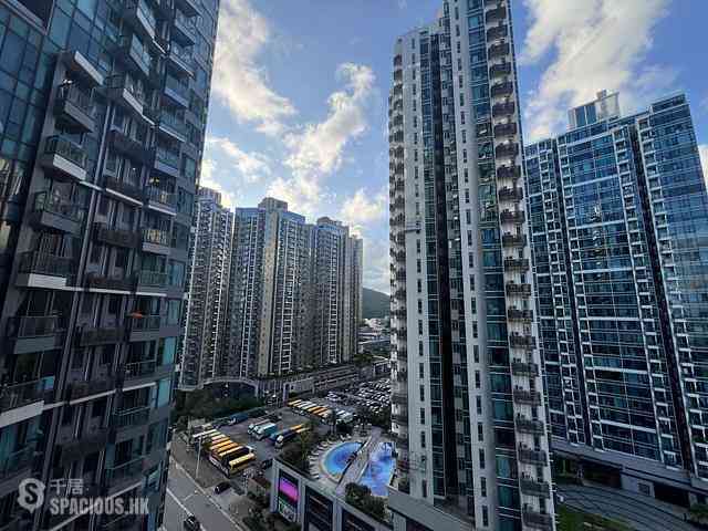 Tseung Kwan O - Twin Peaks 01