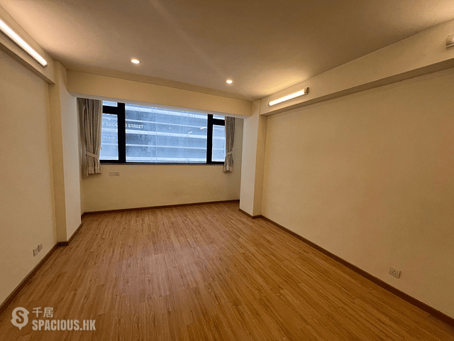 Sai Ying Pun - 39-41, First Street 01