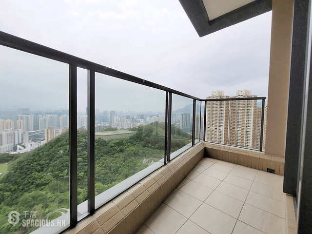 Ngau Chi Wan - Aria Kowloon Peak Tower 5 04