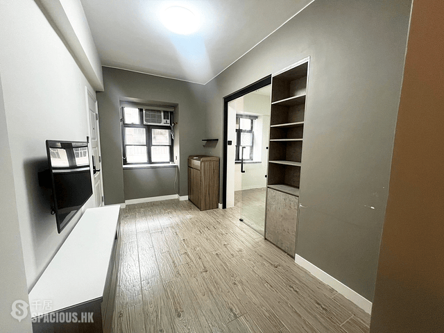 North Point - Yu Wai Mansion 01