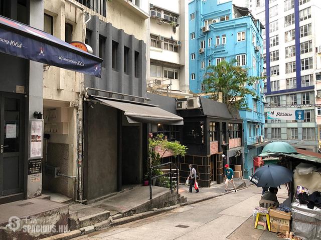 Soho - 7-13, Elgin Street 01