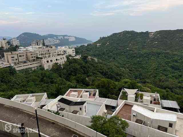Chung Hom Kok - Jadebeach Villa Block A1 01