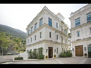 Repulse Bay - 110, Repulse Bay Road 13