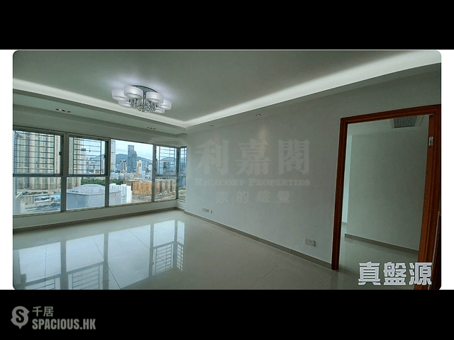 West Kowloon - The Waterfront Phase 1 Block 3 01